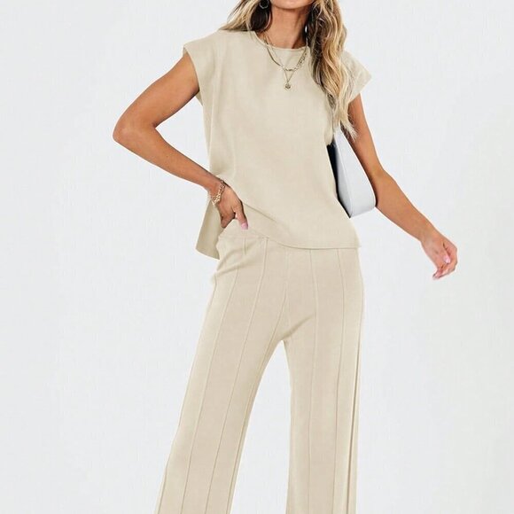 White Casual Women's Summer Solid Color Sleeveless Sweater Vest And Loose Knitte - Picture 4 of 6